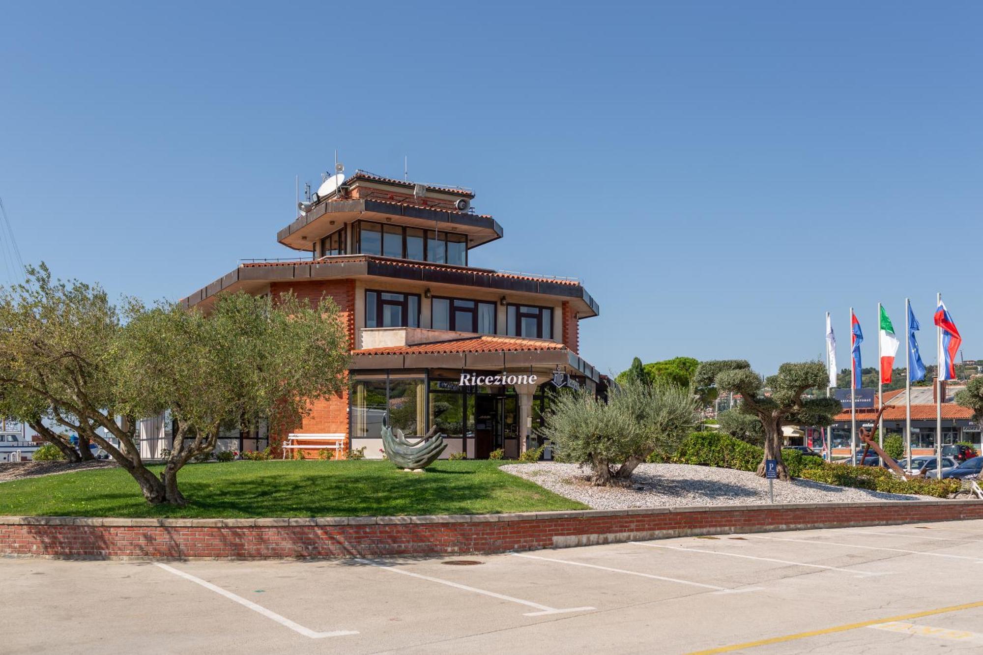 Appartamento Floating Sea House Shark 3 Portorose Esterno foto
